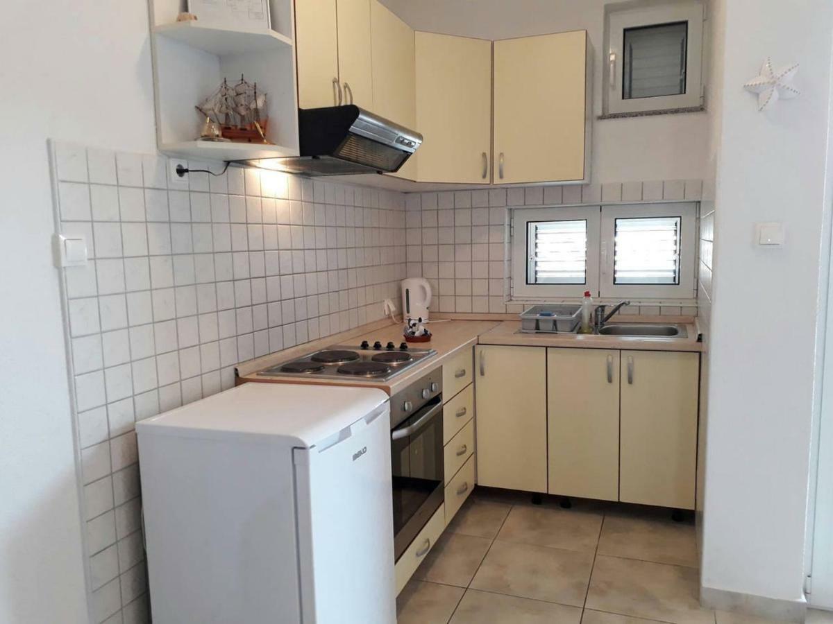 Apartments Golub Cesarica Extérieur photo